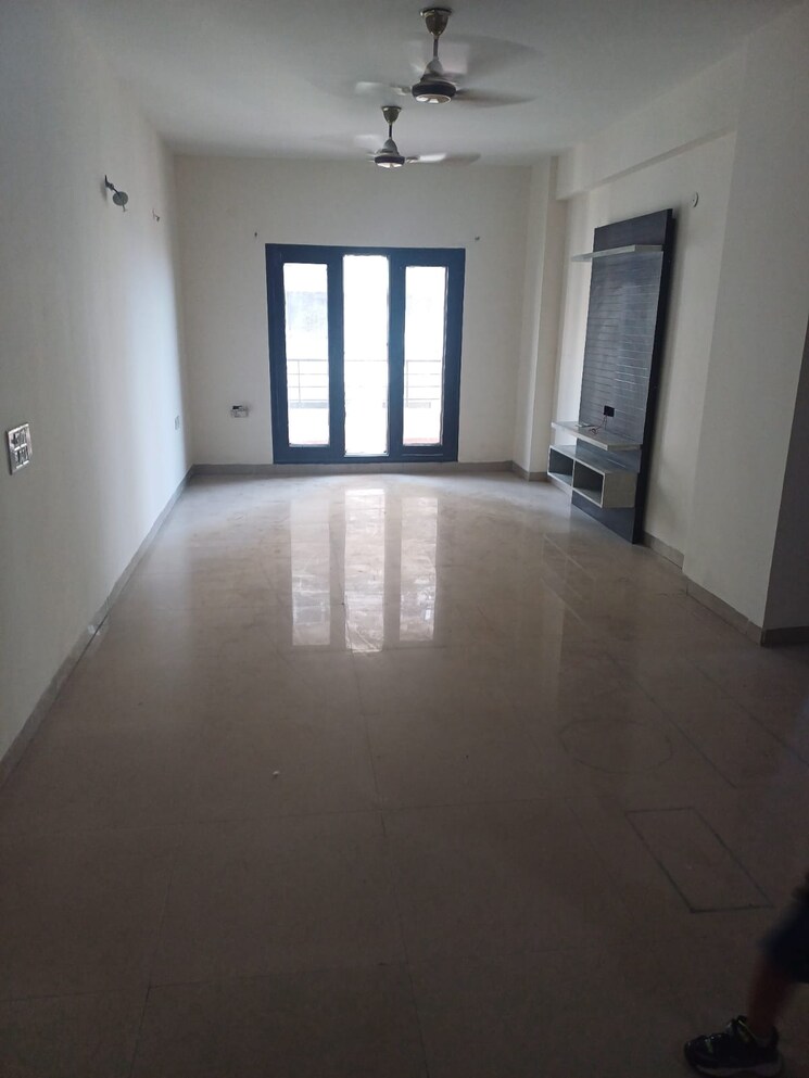 Room, rps-savana 2 Bedroom 1250 Sq.Ft. Apartment In Sector 88 Faridabad 9165790