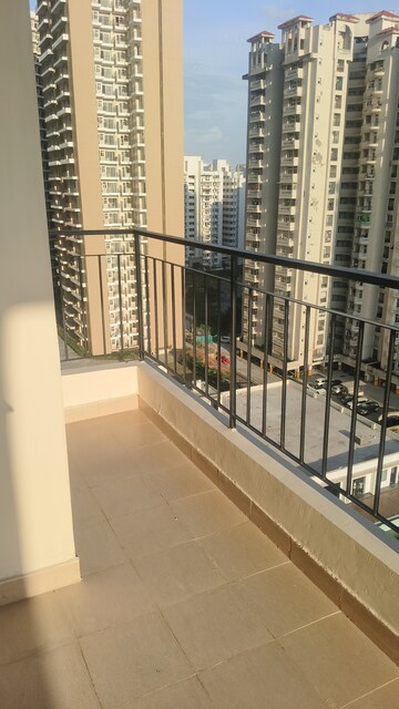 Balcony in 4 BHK Apartment at Amrapali Crystal Homes, Sector 76 – for Rent