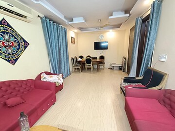 Living Room in 3 BHK Builder Floor at Chattarpur – for Rent