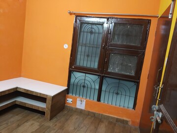 Furnished Amenities in 1 RK Independent House at Aliganj Plaza, Aliganj – for Rent