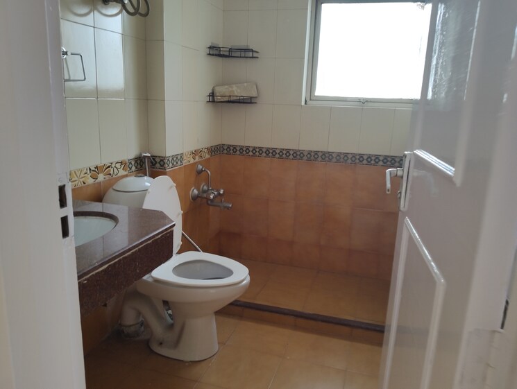 Bathroom, eros-wembley-estate 3 Bedroom 1376 Sq.Ft. Apartment In Sector 50 Gurgaon 9165813