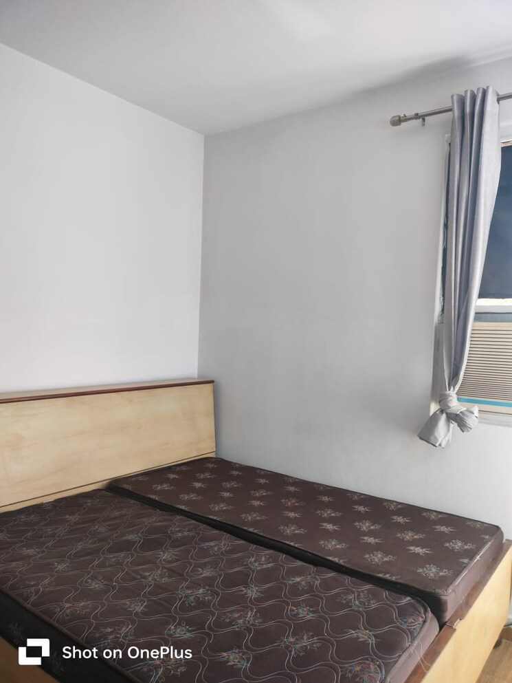 Room, tulip-lemon 2 Bedroom 526 Sq.Ft. Apartment In Sector 69 Gurgaon 9165854