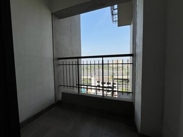 Room in 3 BHK Apartment at Rungta Madgul Antaraa, Diamond Harbour Road – for Sale