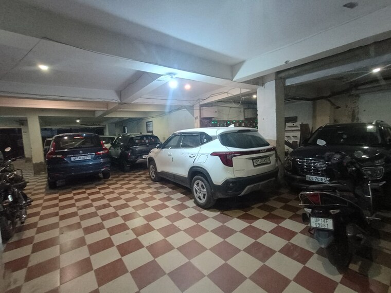  Parking, sector 2a vasundhara 3 Bedroom 1350 Sq.Ft. Builder Floor In Sector 2a Vasundhara Ghaziabad 9165909