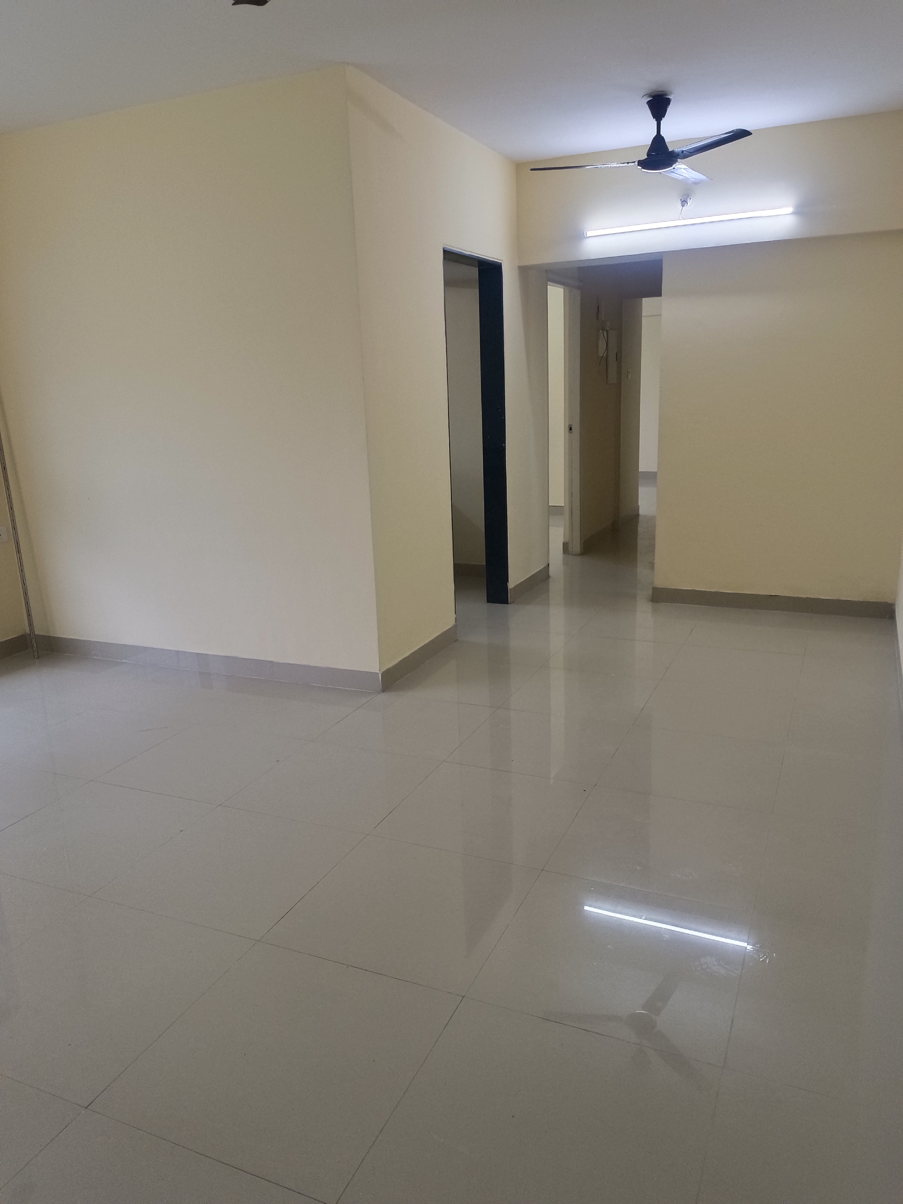 3 BHK + Study Room 752 Sq.Ft. Apartment in Hubtown Greenwoods