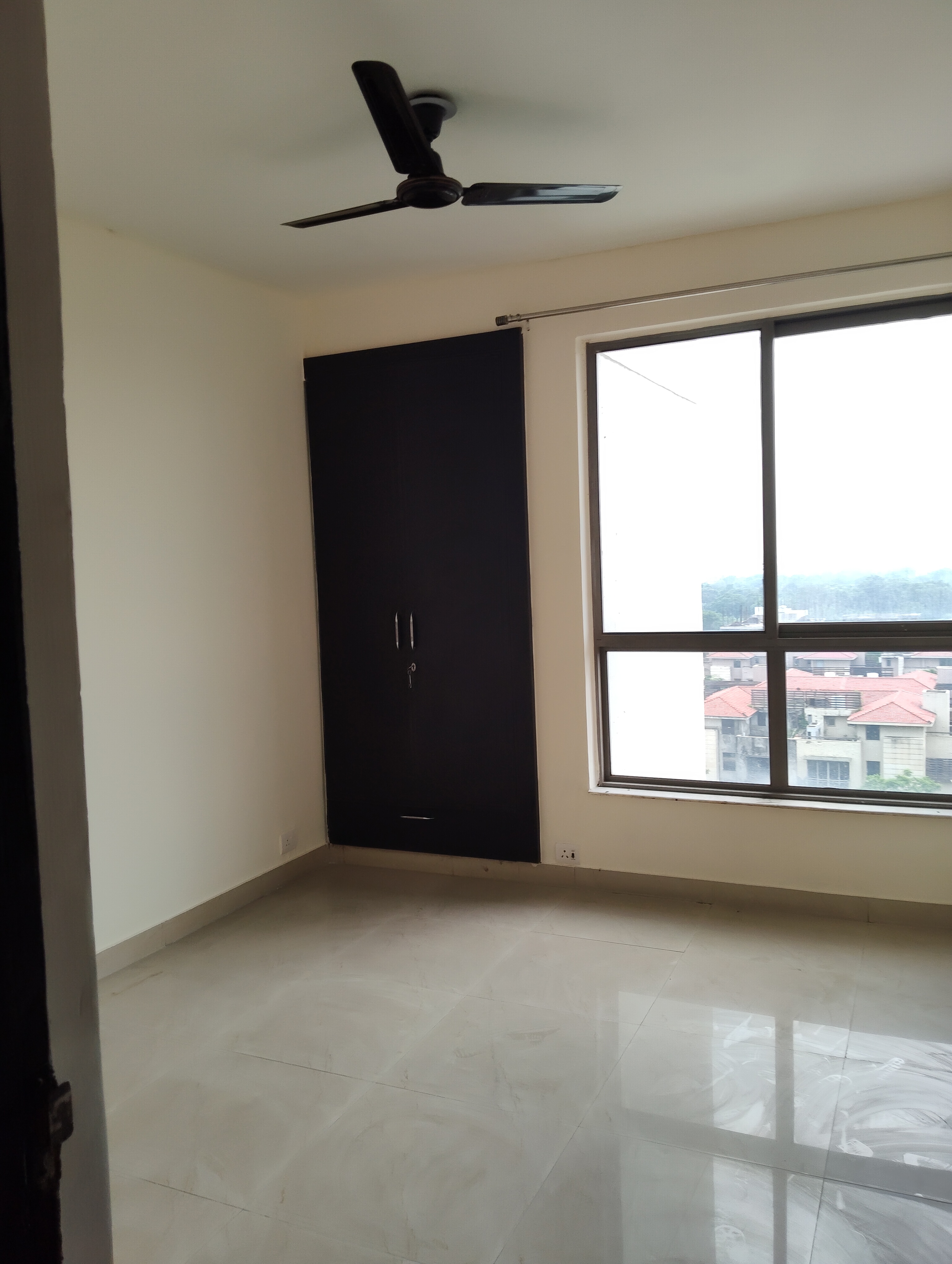 2 BHK Apartment For Sale in Unitech The Residences Sector 33