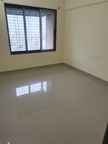 Room in 3 BHK Apartment at Hubtown Greenwoods, Vartak Nagar – for Sale