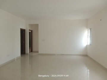 Room in 3 BHK Builder Floor at Jp Nagar Phase 7 – for Sale