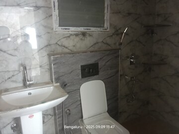 Bathroom in 3 BHK Builder Floor at Jp Nagar Phase 7 – for Sale