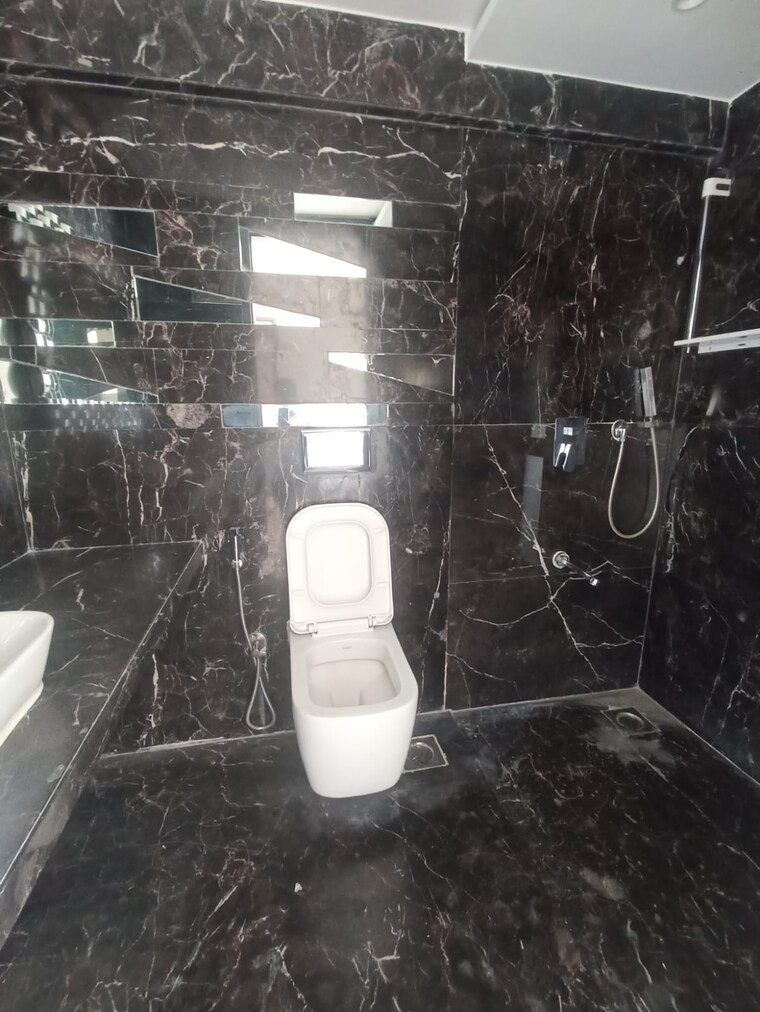 Bathroom, ap-florence 3 Bedroom 1243 Sq.Ft. Apartment In Khar West Mumbai 9165941