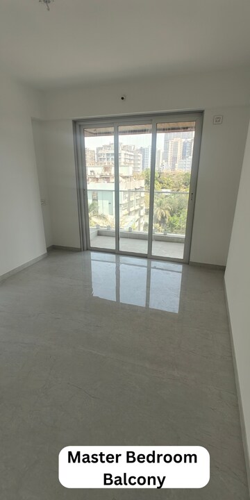Room in 3 BHK Apartment at Shreenathji Celestial Heights, Malad West – for Sale