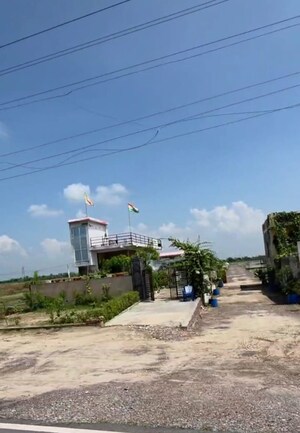  Plot – Exterior View View at Govardhan Road - for Sale