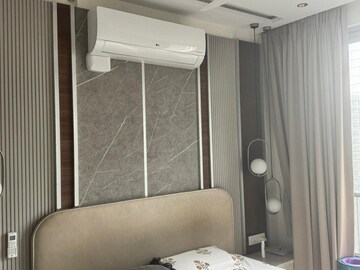 Building Lobby in 3 BHK Apartment at Oberoi Eternia, Mulund West – for Sale