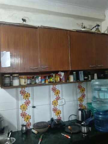 Furnished Amenities in 1 BHK Builder Floor at Malviya Nagar – for Rent