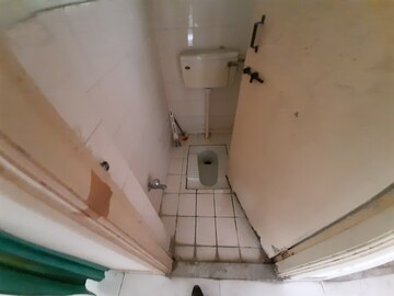 Bathroom in 2 BHK Apartment at Sun Paradise Phase II, Sinhagad Road – for Rent