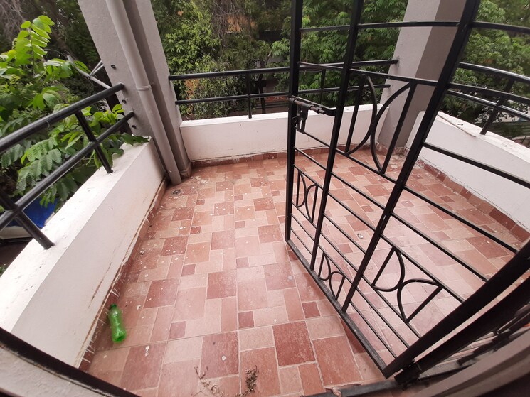 Balcony, sun-paradise-phase-ii 2 Bedroom 1000 Sq.Ft. Apartment In Sinhagad Road Pune 9166054