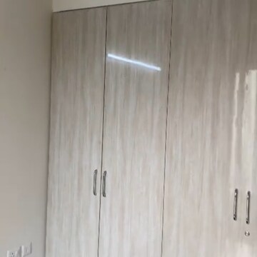 Furnished Amenities in 2 BHK Apartment at BPTP Discovery Park, Badauli Village – for Rent