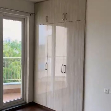 Building Lobby in 2 BHK Apartment at BPTP Discovery Park, Badauli Village – for Rent