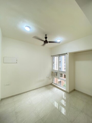 Room in 2 BHK Apartment at Lodha Crown Quality Homes Dombivli, Dombivli East – for Rent