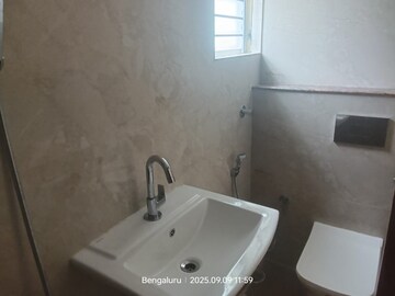 Bathroom in 3 BHK Builder Floor at Jp Nagar Phase 7 – for Rent