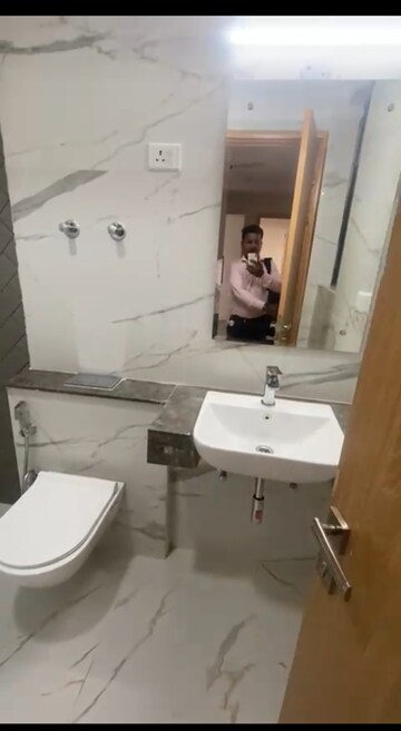 Bathroom in 2 BHK Apartment at M3M Heights, Sector 65 – for Sale