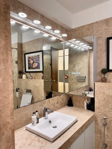 Furnished Amenities in 3 BHK Apartment at Kalpataru Sparkle, Bandra East – for Rent