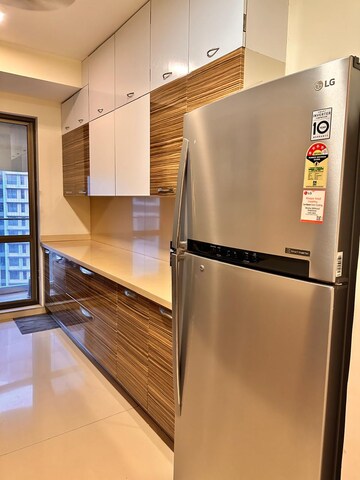Furnished Amenities in 3 BHK Apartment at Kalpataru Sparkle, Bandra East – for Rent