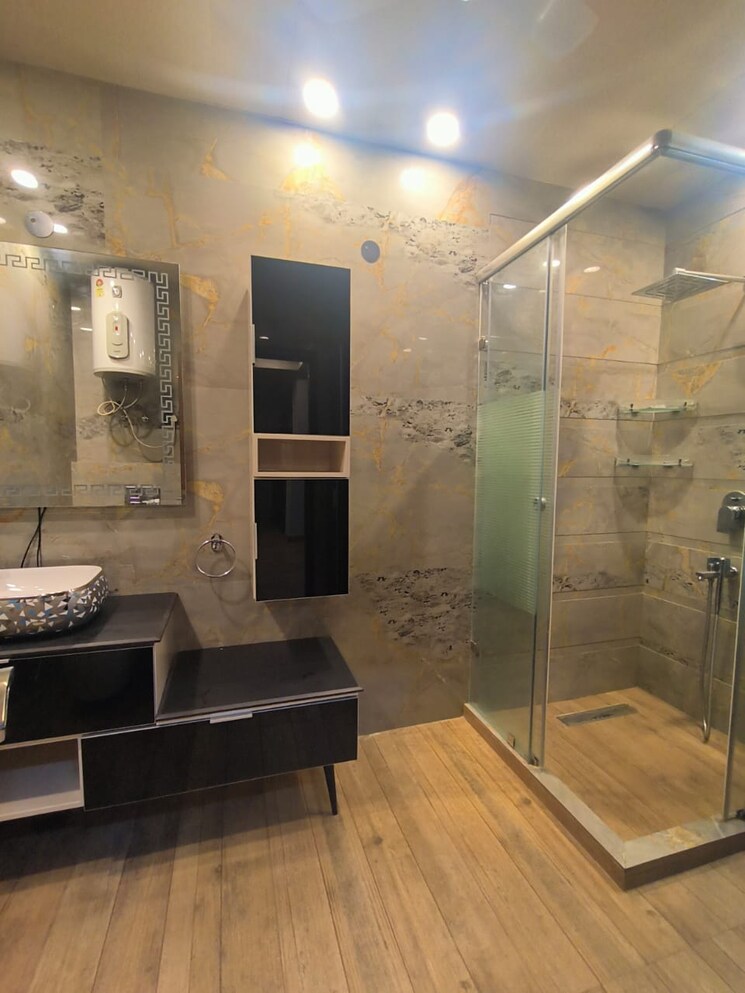 Living Room, south extension ii 4 Bedroom 500 Sq.Yd. Builder Floor In South Extension ii Delhi 9166196