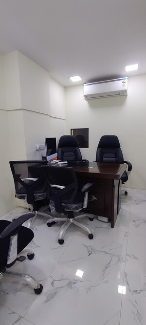  Office Space For Rent in Kamat Industrial Estate, Prabhadevi