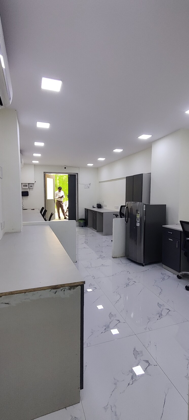 Team Area, kamat-industrial-estate Commercial Office Space 1300 Sq.Ft. In Prabhadevi Mumbai 9166172