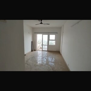 Room in 2 BHK Apartment at BPTP Princess Park, Sector 86 – for Sale