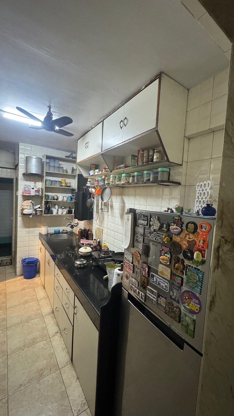 Kitchen, mahim 1 Bedroom 500 Sq.Ft. Apartment In Mahim Mumbai 9166152