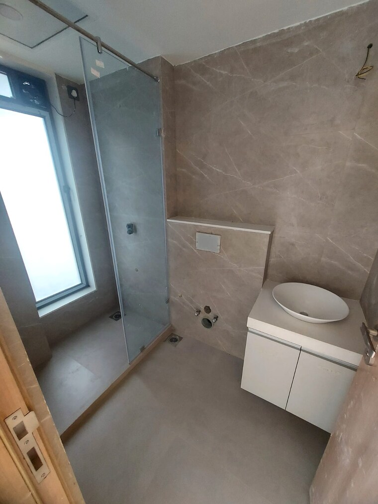 Bathroom, s-raheja-panorama 3 Bedroom 1259 Sq.Ft. Apartment In Santacruz West Mumbai 9166201