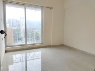 Room in 2 BHK Apartment at Shree Tirupati STG Signature Residency, Patlipada – for Rent