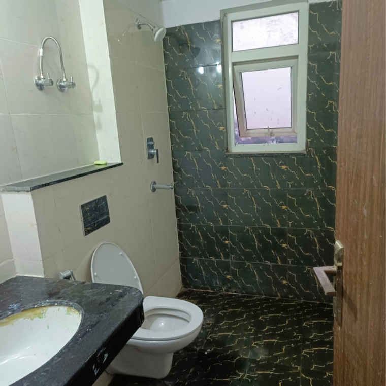 Bathroom, bptp-discovery-park 2 Bedroom 1120 Sq.Ft. Apartment In Badauli Village Faridabad 9166288
