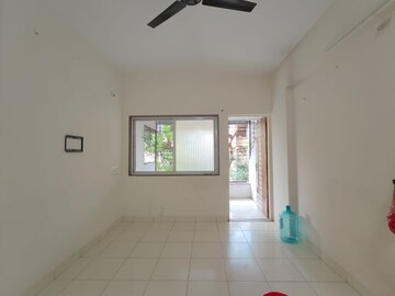 Room in 1 BHK Apartment at Kumar Samruddhi Society, Vishrantwadi – for Sale
