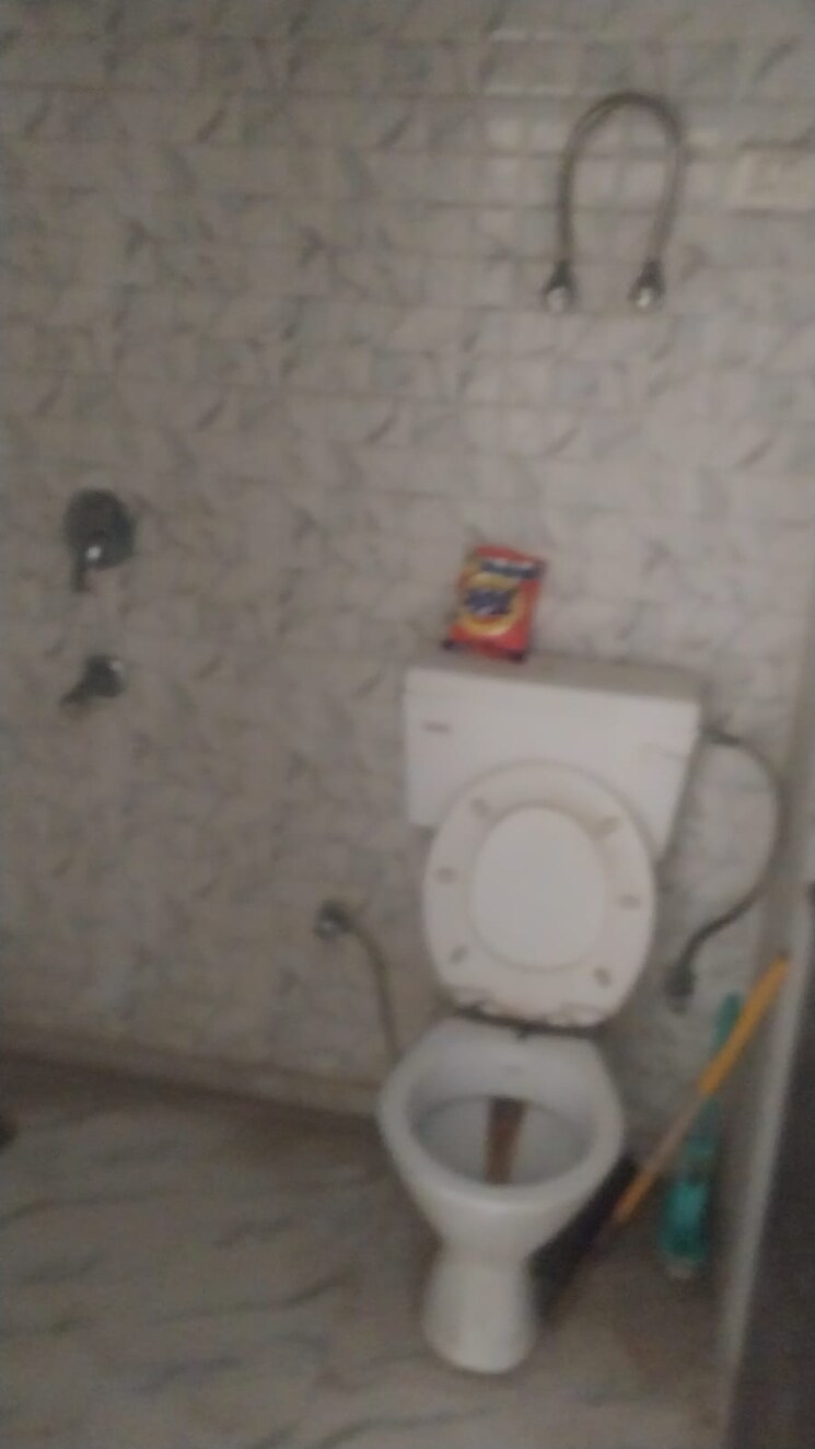 Bathroom, techman-moti-residency 2 Bedroom 890 Sq.Ft. Apartment In Raj Nagar Extension Ghaziabad 9166324