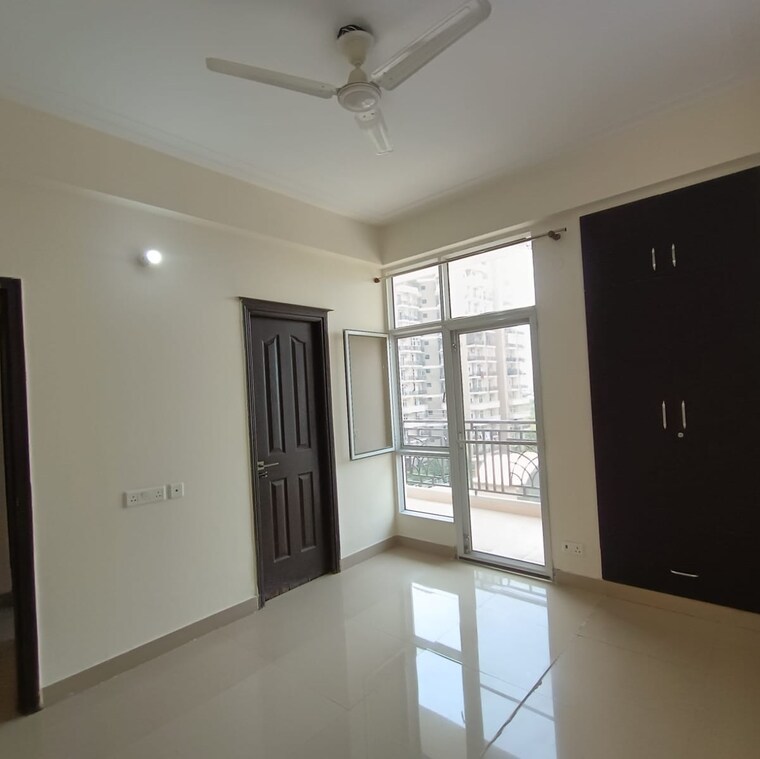 Kitchen, jm-aroma 3 Bedroom 993 Sq.Ft. Apartment In Sector 75 Noida 9166373