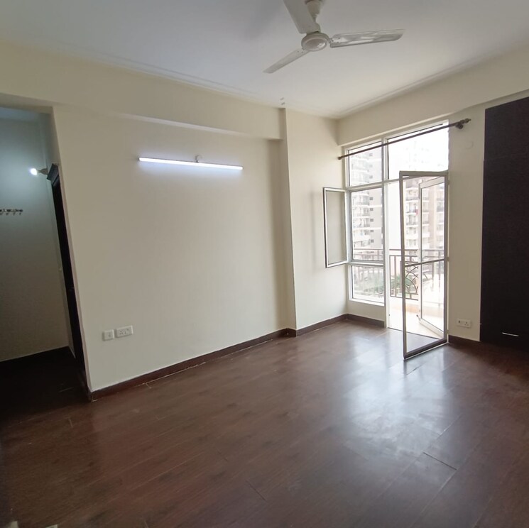 Room, jm-aroma 3 Bedroom 993 Sq.Ft. Apartment In Sector 75 Noida 9166373