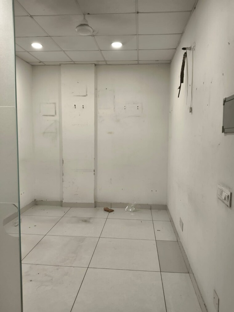 Exterior View, ambala highway Commercial Shop 150 Sq.Ft. In Ambala Highway Zirakpur 9166408