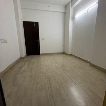 Room in 3 BHK Apartment at Panchsheel Pratistha, Sector 75 – for Rent