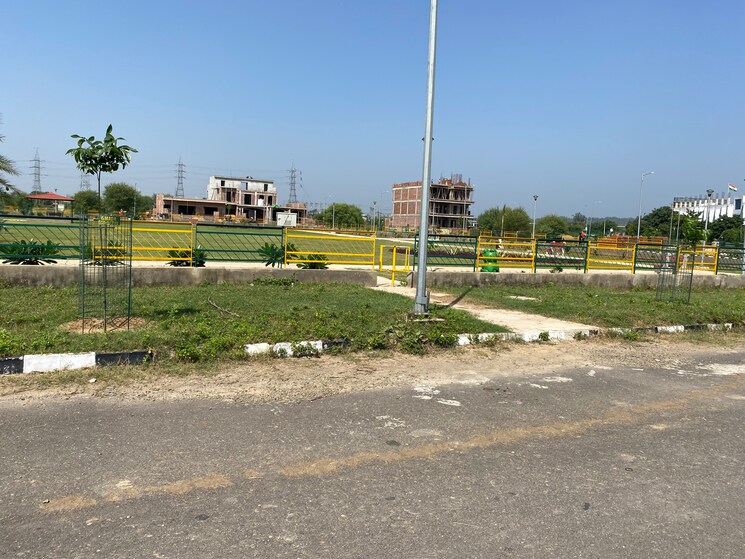 undefined, mullanpur  2700 Sq.Ft. Plot In Mullanpur Chandigarh 9166415