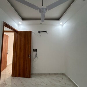 Room in 2 BHK Builder Floor at Govindpuri – for Sale