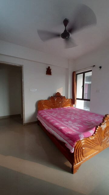 Bedroom in 2 BHK Apartment at Shrachi Greenwood Nest, Rajarhat New Town – for Rent