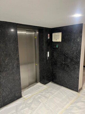 Lift in 3 BHK Builder Floor at Greater Kailash ii – for Rent