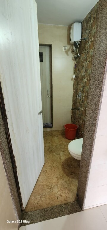Bathroom in 2 BHK Apartment at Mayuresh Delta, Ulwe – for Rent