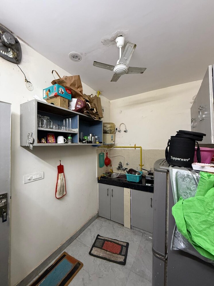 Kitchen, kalkaji 1 Bedroom 800 Sq.Ft. Builder Floor In Kalkaji Delhi 9166578