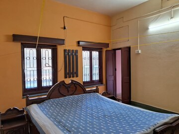 Bedroom in 2 BHK Apartment at Lake Town – for Rent