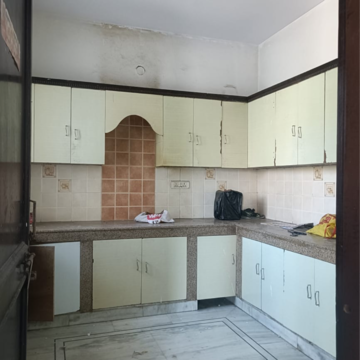 Kitchen in 2 BHK Builder Floor at Sector 21d – for Rent