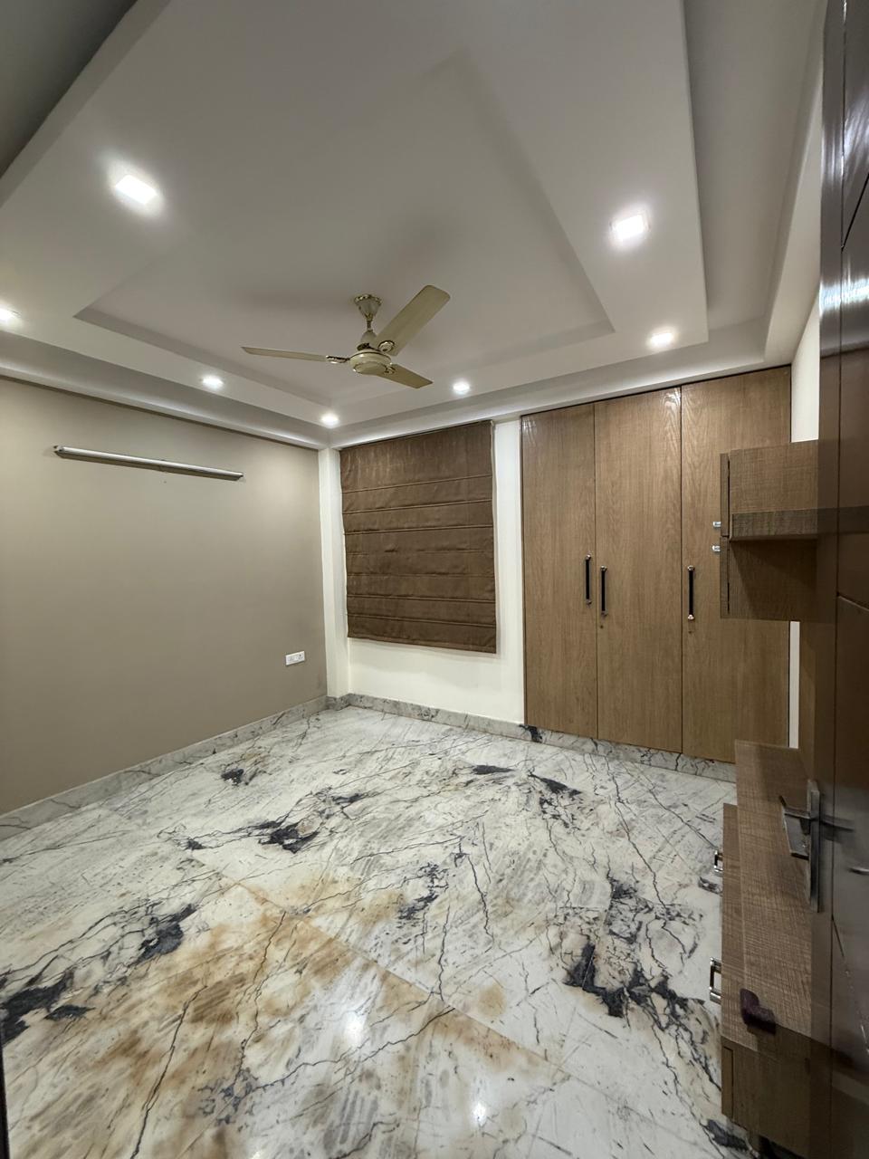 4 BHK Builder Floor For Rent in Kalkaji